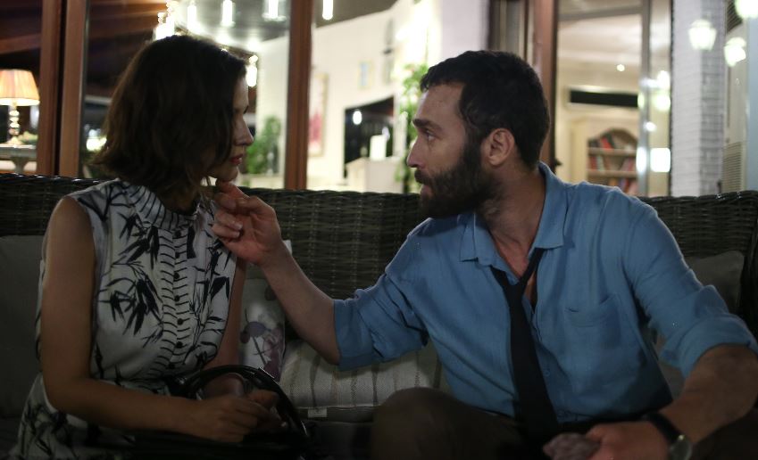 Baş Belası dizisinde yakınlaşma başladı, sosyal medyada etkisi hissedildi 1
