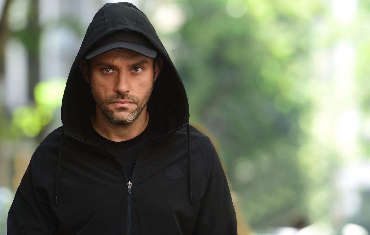 Burçin Terzioğlu'nun yeniden ekrana getiren Yalancı dizisinin ilk teaser'ı yayınlandı! 9
