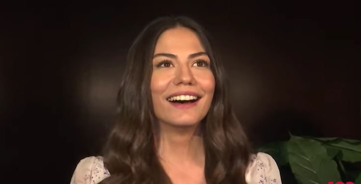 Demet Özdemir tek tek anlattı! Yeni eve taşınmadı! Yemek yapmayı da biliyor, incir tatlısını da yedi!