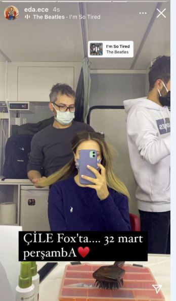 Eda Ece şaka yaptı galiba! Hilal Altınbilek güzelliğiyle göz kamaştırdı! 1